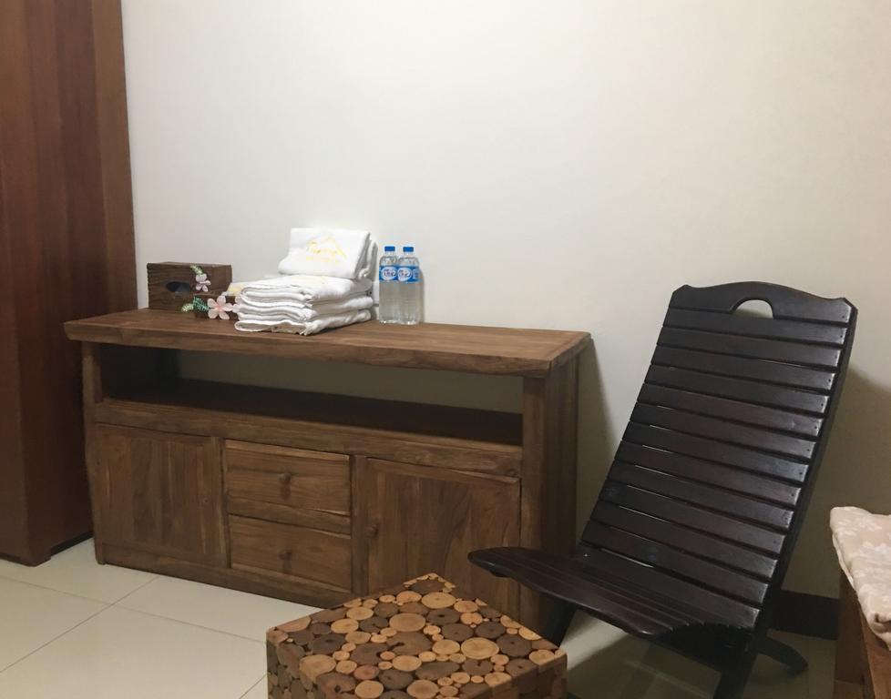 Home & Teak Homestay Jinning エクステリア 写真